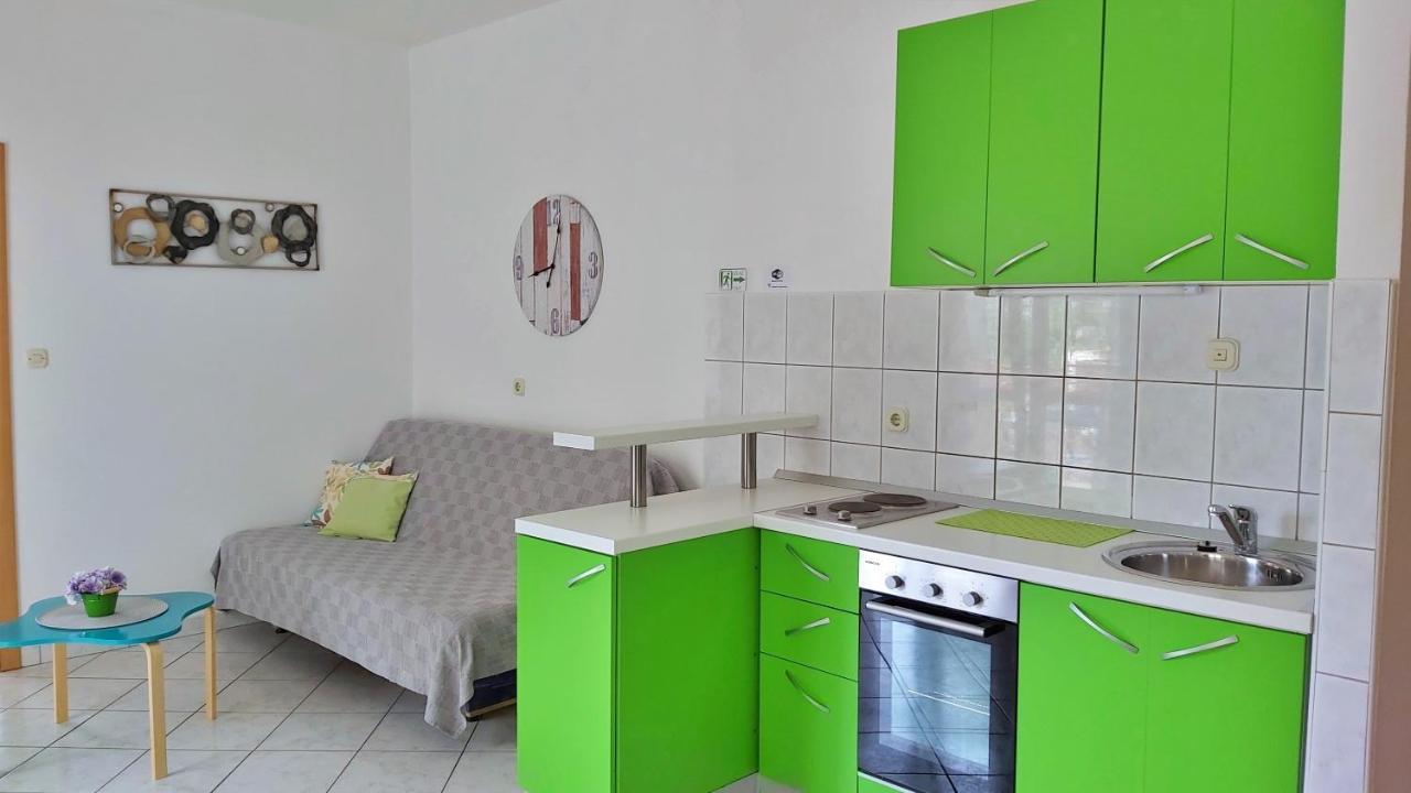Apartments Zvone Omiš Exteriör bild