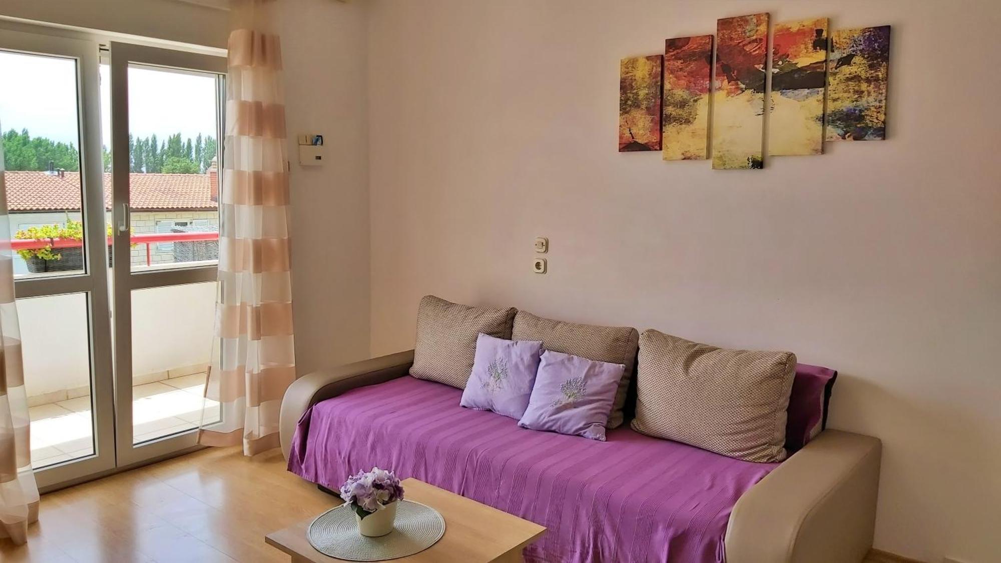 Apartments Zvone Omiš Rum bild